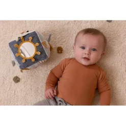 Little Dutch Activiteitenkubus Soft - Sailors Bay -Little Dutch ld8609 little dutch activiteitenkubus soft sailors bay ilovespeelgoed.nl7