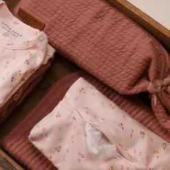 Little Dutch Hoes Babydoekjes - Little Pink Flowers -Little Dutch little dutch hoes babydoekjes little pink flowers 1