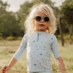 Little Dutch Kinderzonnebril Wayfarer Blue 9 Little Dutch Kinderzonnebril Wayfarer Blue -Little Dutch little dutch kinderzonnebril wayfarer blue 4